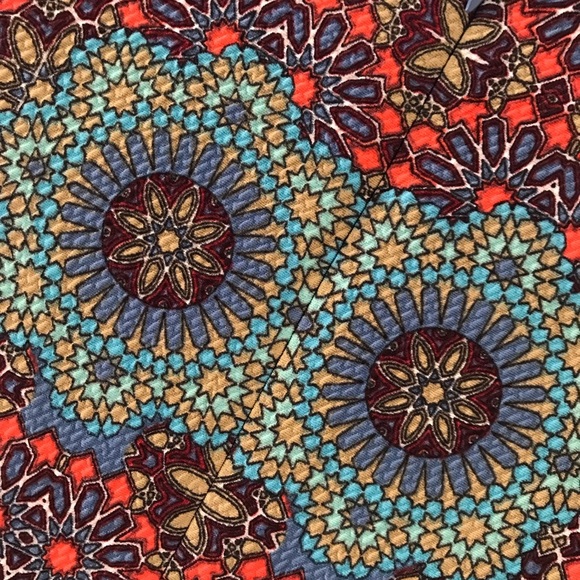 London Style Fit and Flare Dress - Picture 2 of 6